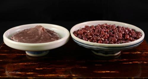 Azuki paste and azuki beans n