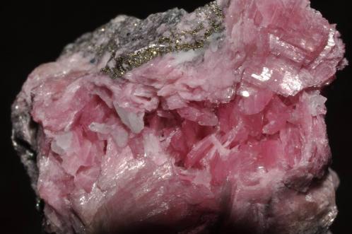 Rhodonite